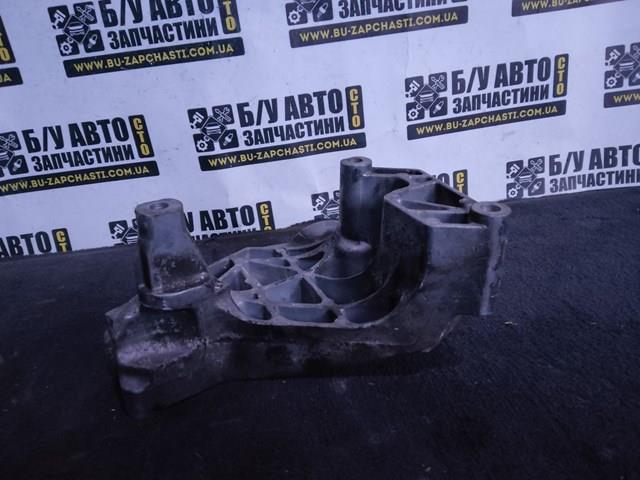 VAG 038199207AG Задняя опора двигателя в наличии Павлоград