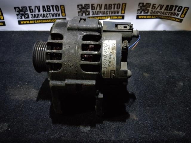 Автомобильный генератор 03D903025E VAG