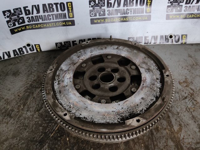 Маховик сцепления 03G105266BB VAG