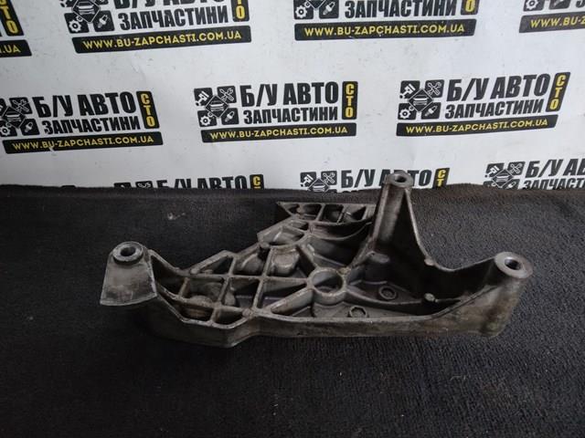 VAG 03G199207E Подушка (опора) двигателя задняя в наличии Киев