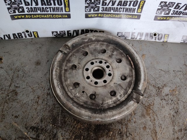 VAG 06J105266K Маховик в наличии Сумы
