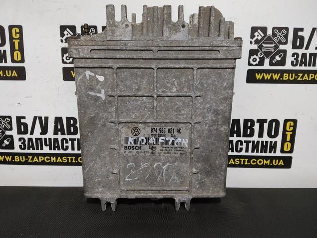 Компьютер двигателя 074906021AK VAG