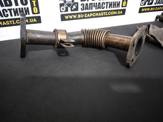VAG 076131525C Патрубок системы рециркуляции отработавших газов EGR в наличии Сумы