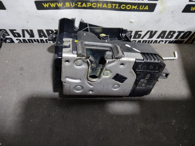 GM 13210765 Замок передней правой двери в наличии Ровно