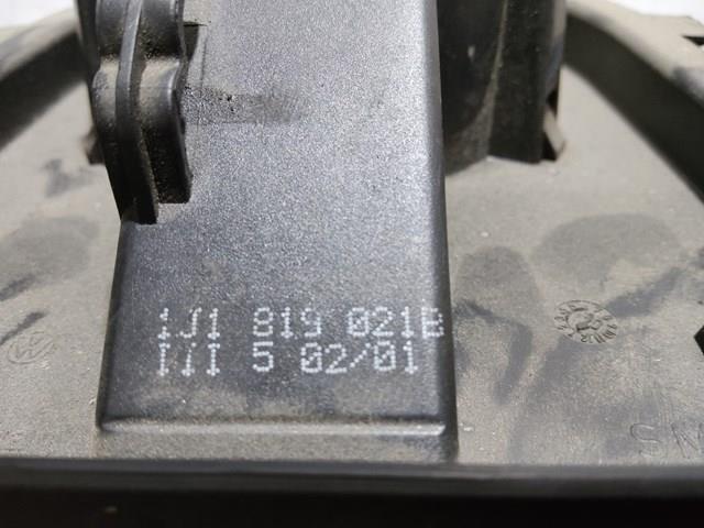 Мотор вентилятора печки (отопителя салона) 1J1819021B