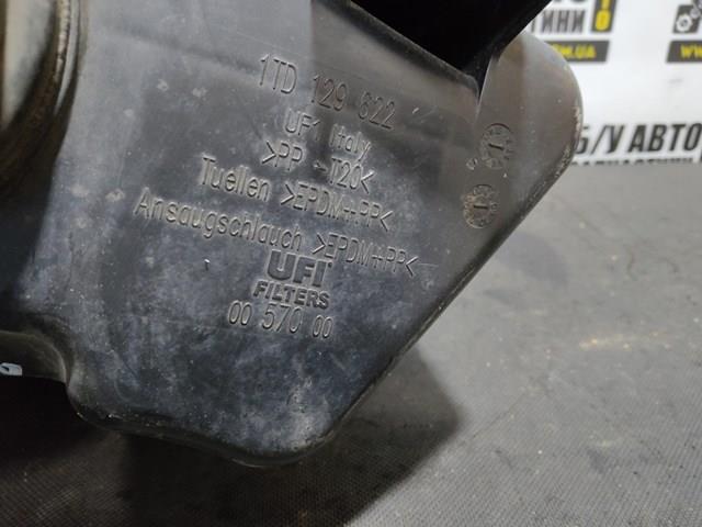 Воздухозаборник 1TD129622 VAG