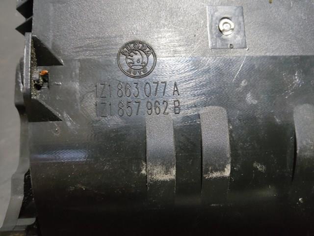 Пепельница 1Z1863077A VAG