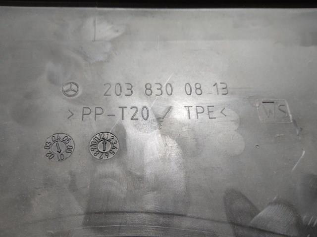 Водосток лобового стекла, жабо 2038300813 MERCEDES