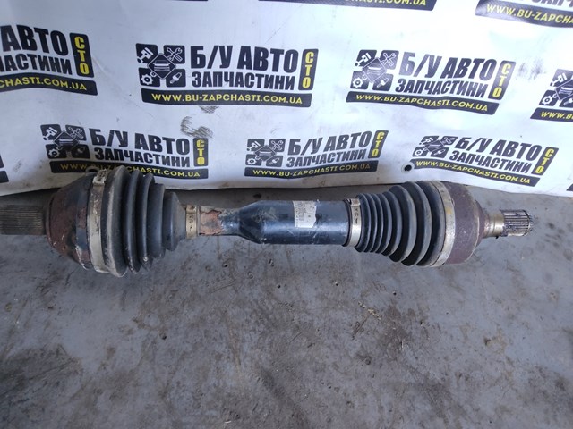 Полуось передняя левая 30711429 VOLVO