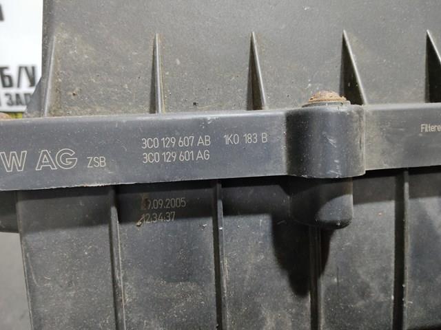 VAG 3C0129607AB Корпус фильтра в наличии Харьков