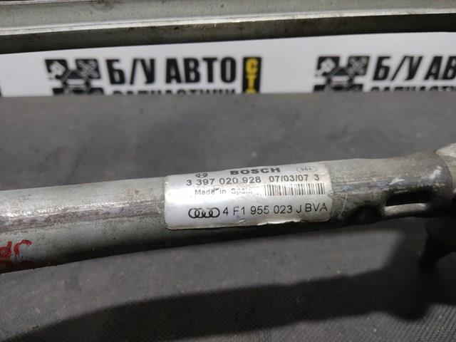 Мотор стеклоочистителя передний Audi A6 C6