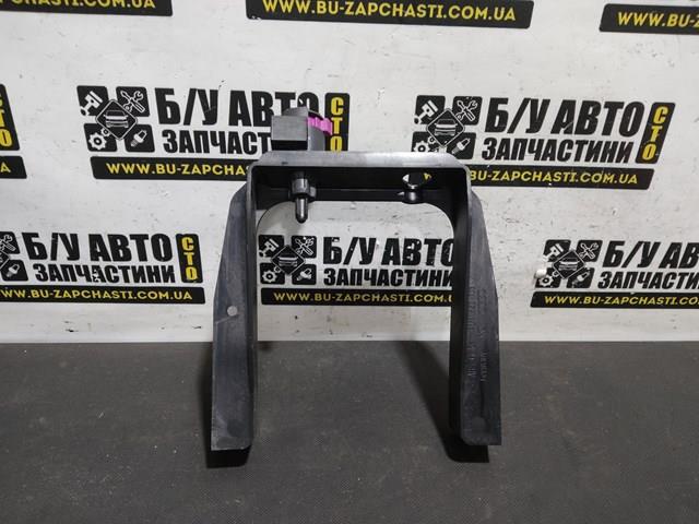 VAG 4L0723135 в наличии Кривой Рог