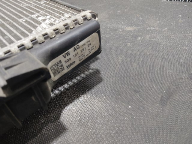 VAG 5Q0121251EN Радиатор в наличии Полтава
