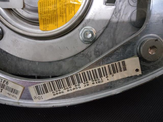 Подушка в руле 63946000989B51 MERCEDES