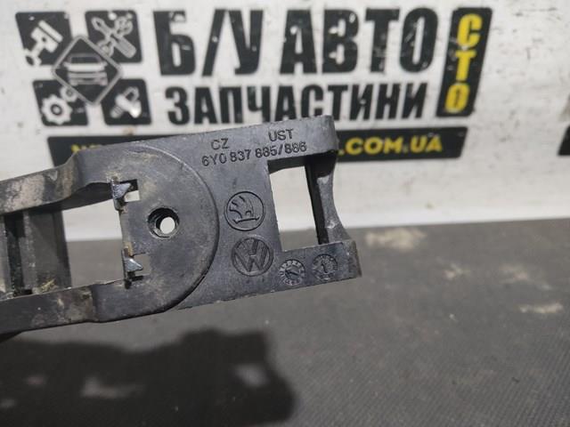 VAG 6Y0837885 Держатель наружной ручки двери левых дверей в наличии Черновцы