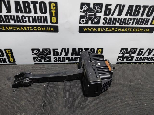 7176804 Ограничитель открывания двери передний купить Харьков