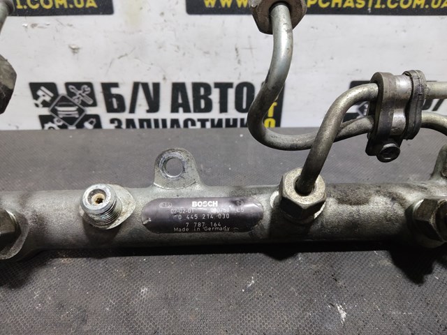 Рампа форсунок системы впрыска топлива 7787164 BMW