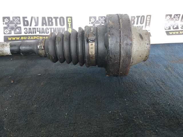 VAG 7L0407271C Полуось (привод) передняя в наличии Киев