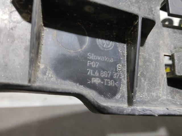 Направляющая заднего бампера, левая 7L6807393 VAG