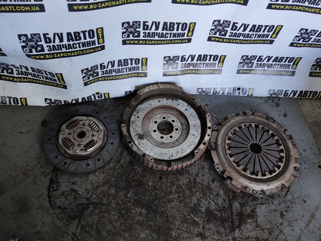 RENAULT 8200121366 Диск сцепления в наличии Чернигов