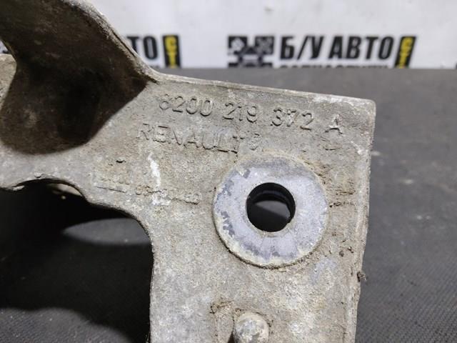 RENAULT 8200219372 Кронштейн подушки КПП в наличии Львов