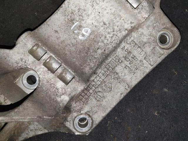 R045903143C VAG Кронштейн генератора купить в Полтава