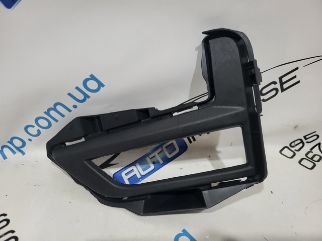 269106FP0A NISSAN Кронштейн крепления противотуманной фары правой купить в Чернигов