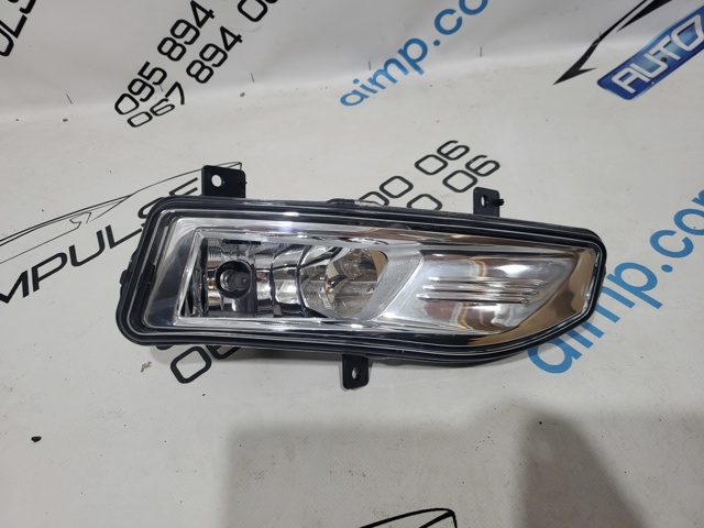 NISSAN 269106FP0A Кронштейн крепления противотуманной фары правой в наличии Одесса