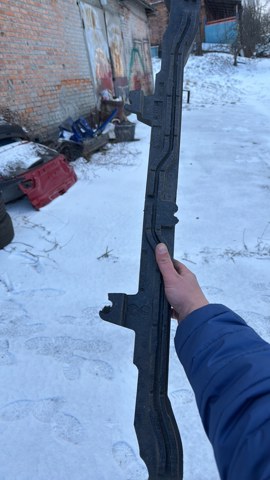 Наполнитель бампера переднего 51117435376 BMW
