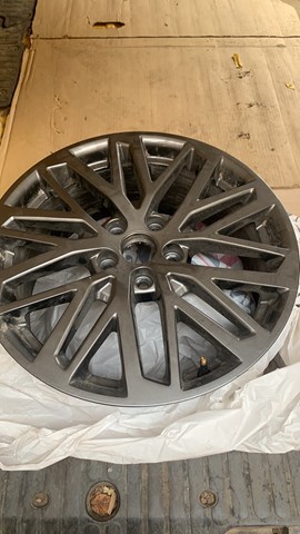 Диски на авто 8V0601025DA VAG