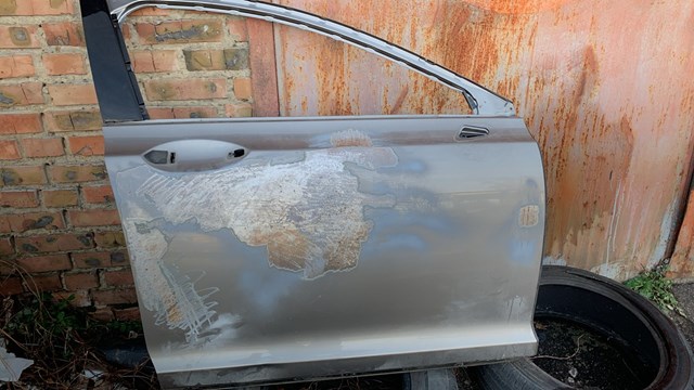 Пассажирская передняя дверь DP5Z5420124A FORD