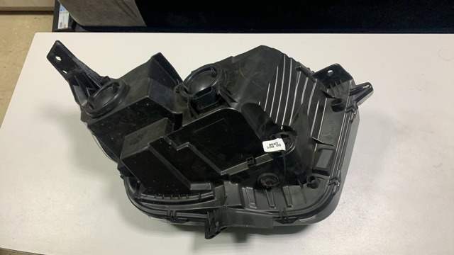 FT4Z13008F FORD Фара левая купить в Кривой Рог