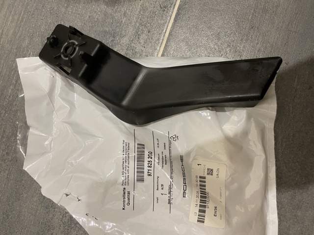 PORSCHE 971825200 в наличии Чернигов