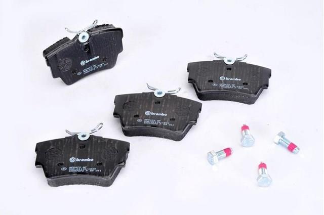 P59041 BREMBO Задние тормозные колодки купить в Ровно