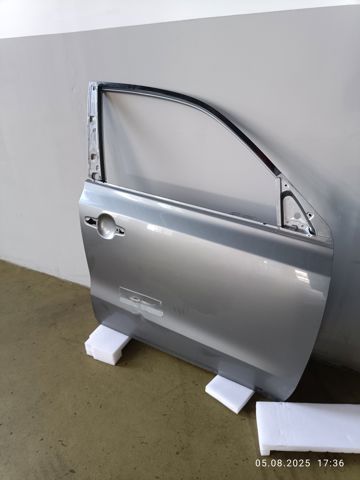 6800154P01000 SUZUKI Дверь передняя правая купить в Чернигов