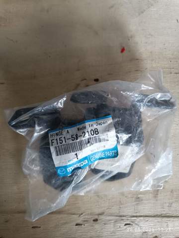 F15158210B Петля двери передней правой купить Хмельницкий