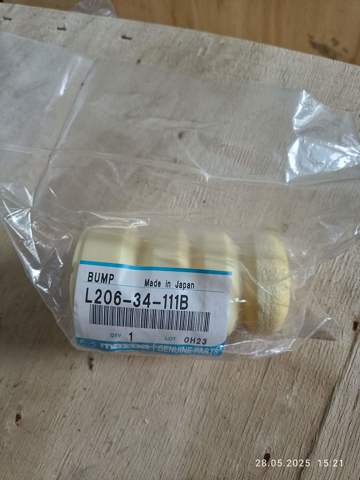 MAZDA L20634111B Буфер (отбойник) амортизатора переднего в наличии Полтава