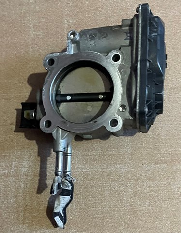 Дроссельная заслонка 220300V010 TOYOTA