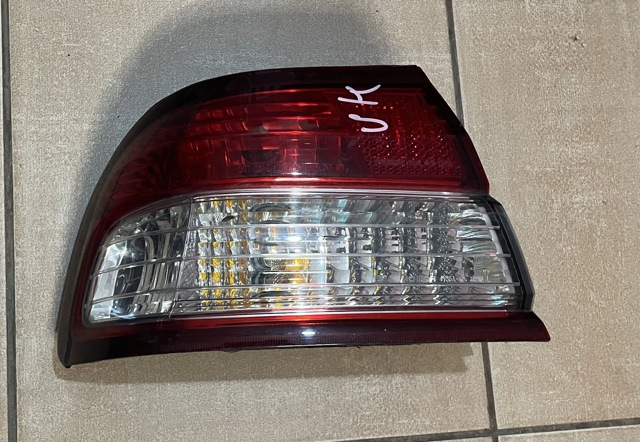 Левый стоп 265553L125 NISSAN