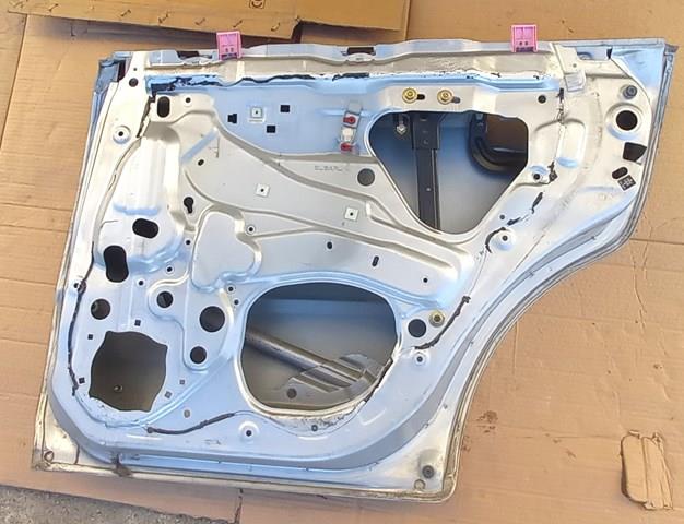 SUBARU 60409FE000 Дверь задняя правая в наличии Черкассы