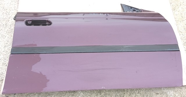 SUBARU 61100AC021 Дверь передняя правая в наличии Черкассы