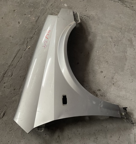 Правое крыло 63100AV630 NISSAN