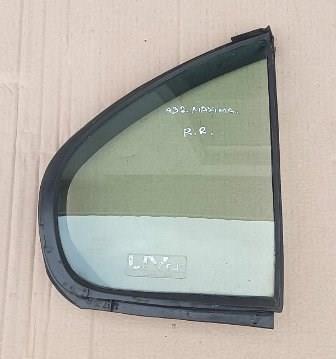 Форточка двери треугольник, задней, правой 8226242U00 NISSAN