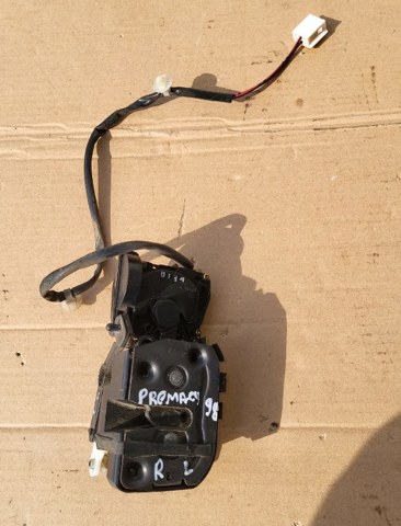 Замок двери задней левой CB0773310D MAZDA