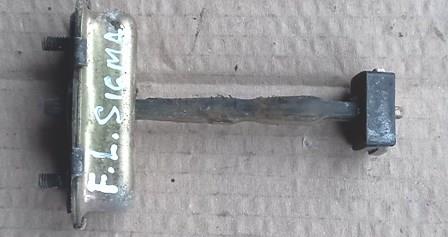 Ограничитель открывания двери MB547015 MITSUBISHI
