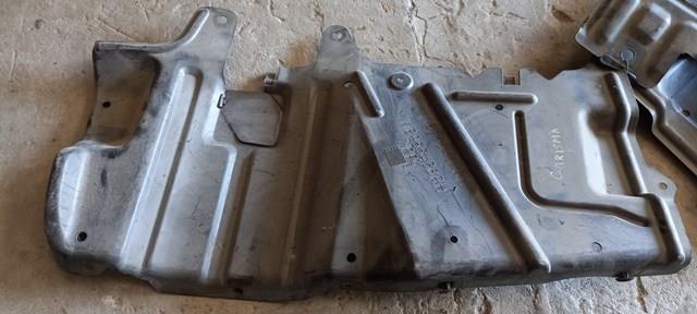 Защита двигателя, правая MB955434 MITSUBISHI