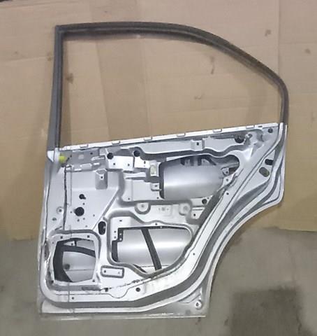MR273248 MITSUBISHI Дверь задняя правая купить в Ровно