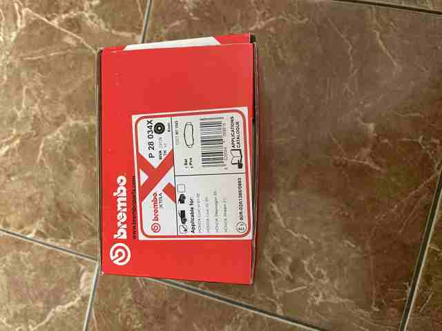 BREMBO P28034X Передние тормозные колодки в наличии Павлоград