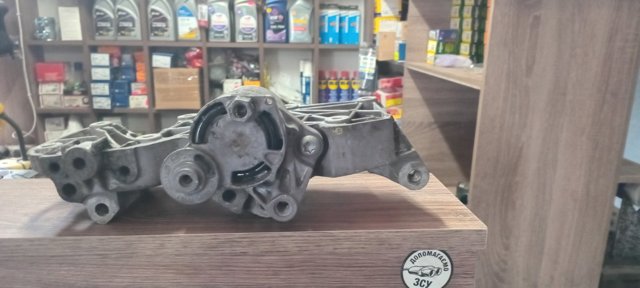 1116850686305 BMW Кронштейн генератора купить в Николаев