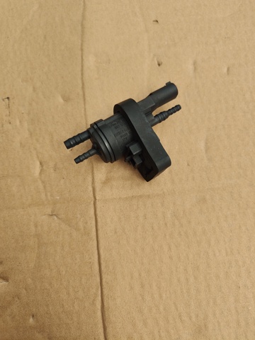 Клапан соленоид регулирования заслонки EGR 0015407097 MERCEDES